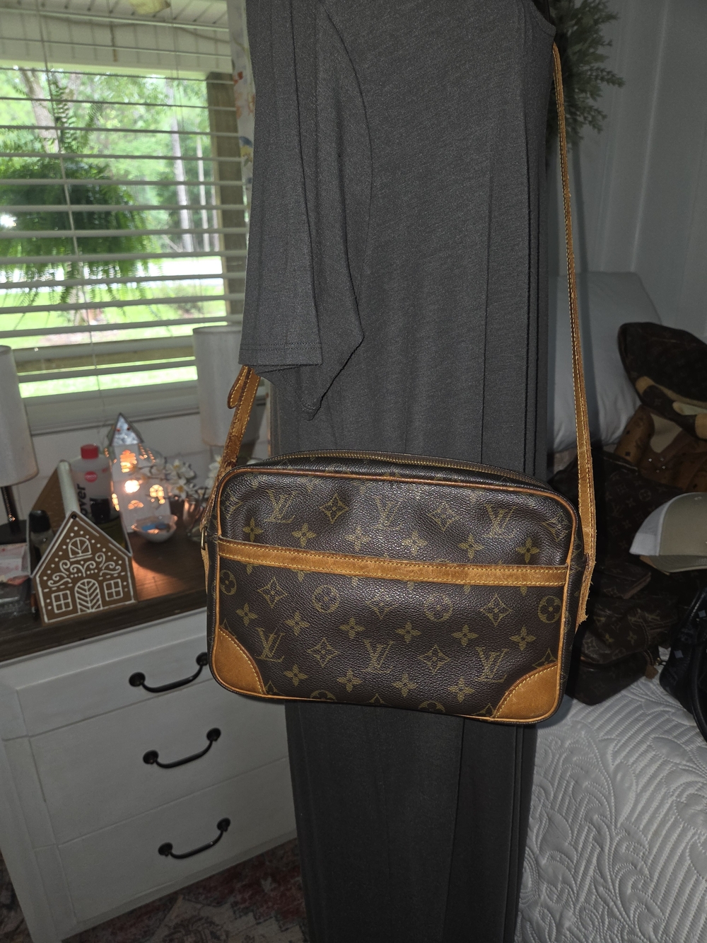 Louis Vuitton Trocadero Monogram Canvas Brown Crossbody Bag